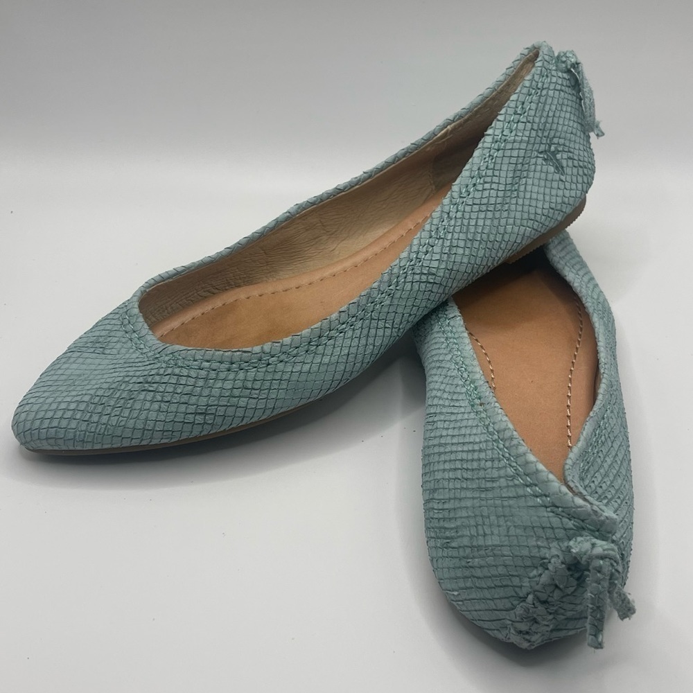 Frye & Co | Point toe flats | size 6.5